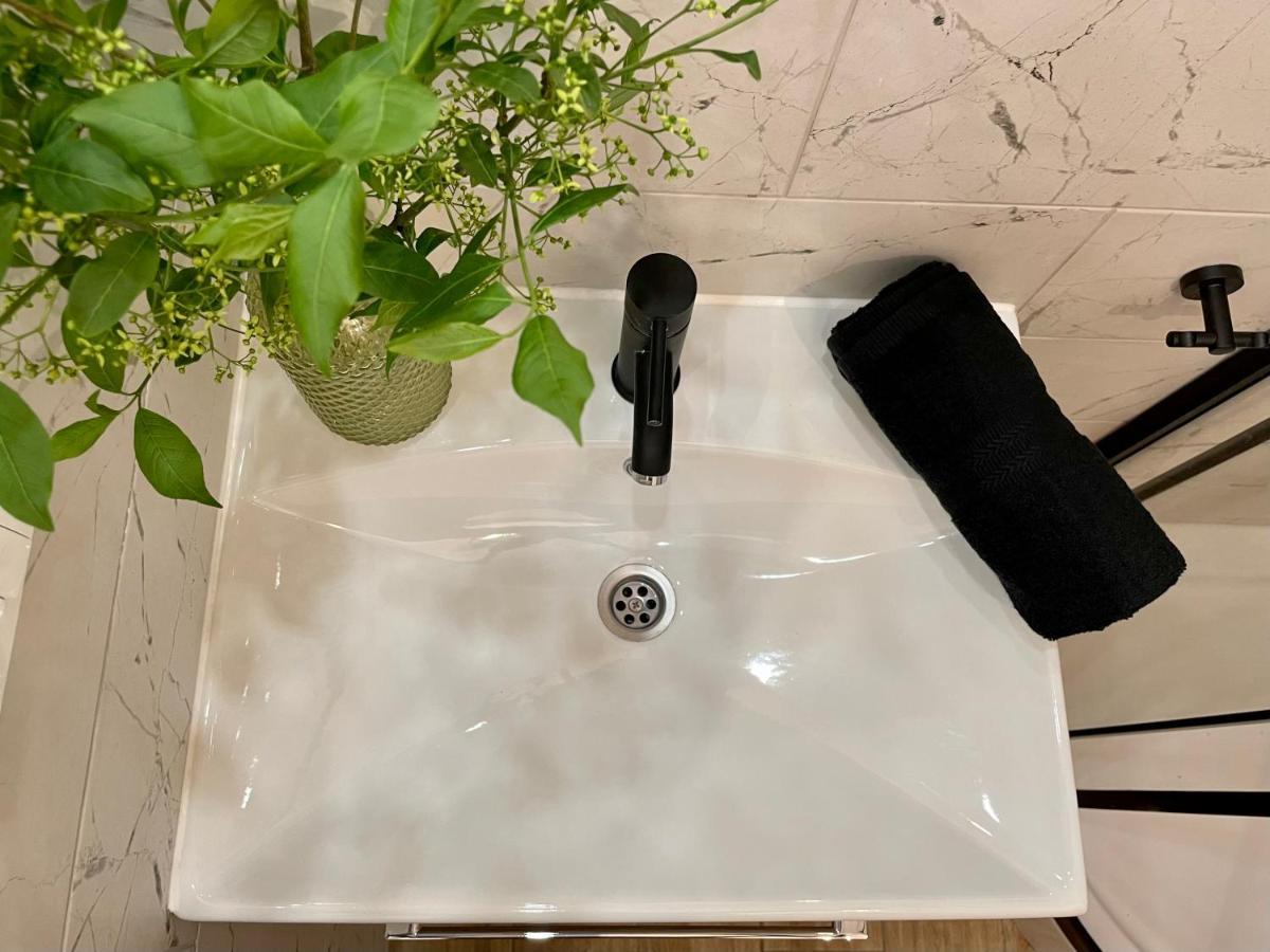 Apartament Rataja50 オルシュティン エクステリア 写真